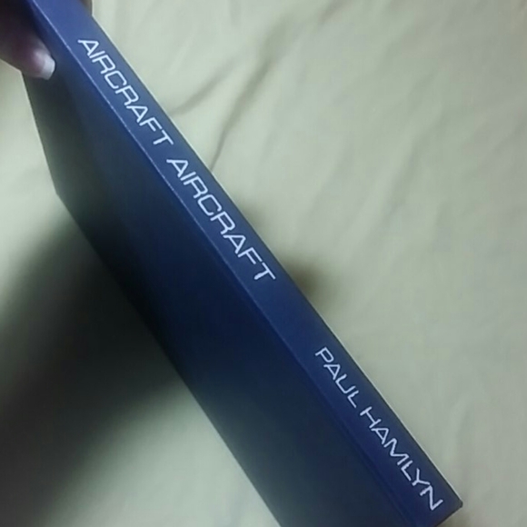 (3/$10) Reference Book: Aircraft Aircraft - Picture 2 of 4